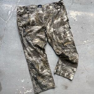 Realtree Men's Brown Camouflage Cargo Pants